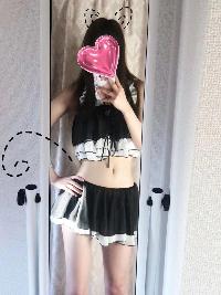 肳